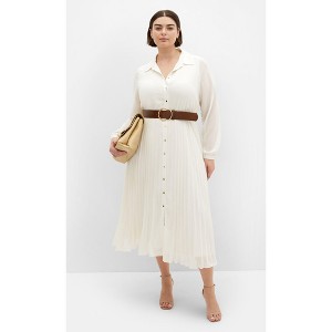 Women's Plus Size Honey Lane Dress - milk | CITY CHIC - 1 of 4