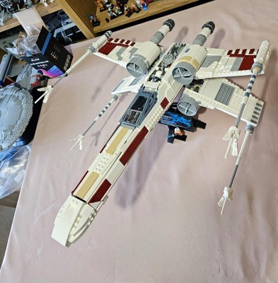 Brickfinder - LEGO Star Wars UCS X-wing Starfighter 75355