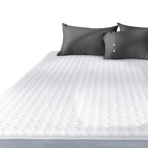 Aoibox Waterproof Mattress Protector Silver-Ion Bamboo Rayon Hypoallergenic Quiet Full Cover Fits 6-21in White Safe - 1 of 4