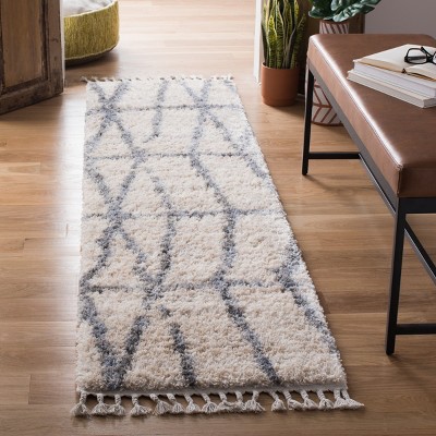 Berber Fringe Shag BFG605 Power Loomed Rug - Safavieh