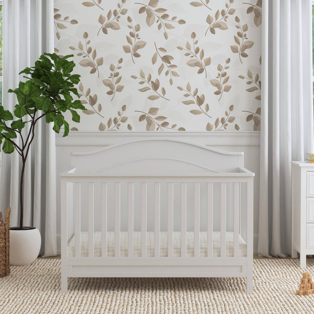 DaVinci Charlie 4-in-1 Convertible Crib - White
