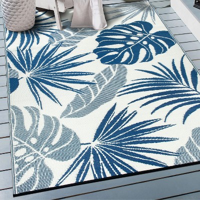 Blue Floral Reversible Synthetic 5' x 7' Outdoor Rug