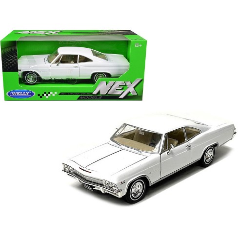 1965 Chevrolet Impala SS 396 White