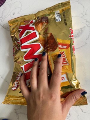 TWIX Caramel Fun Size Chocolate Cookie Bar Candy 10.83-Ounce Bag (Pack –