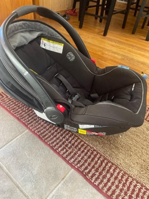 Graco snugride snuglock 35 dlx infant car seat reviews best sale