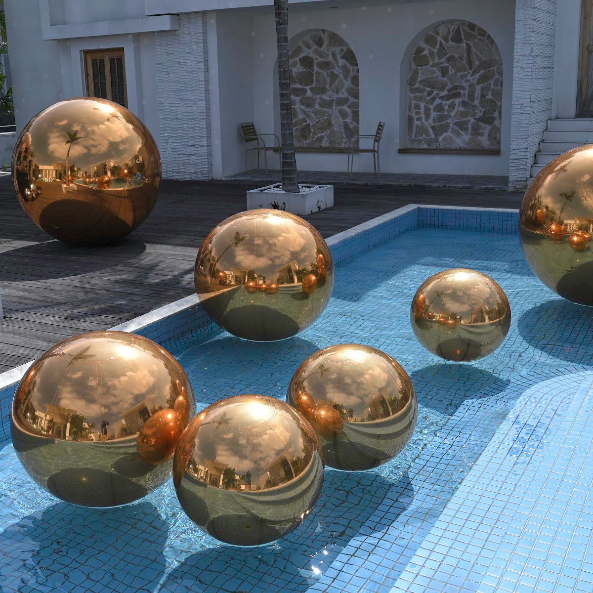 Yescom 2PCS 39" Big Shiny Inflatable Mirror Ball Set Giant Reusable PVC Hanging Balloon for Wedding Event Disco Party Concerts Black/Gold//Iridescent - thumbnail 9
