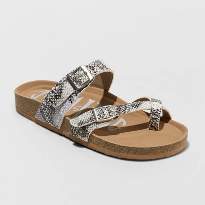 target mad love sandals