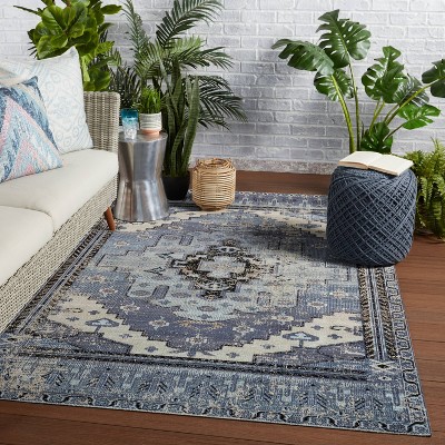 Cicero Blue and Gray Medallion Synthetic Rectangular Area Rug 5'3" x 7'6"