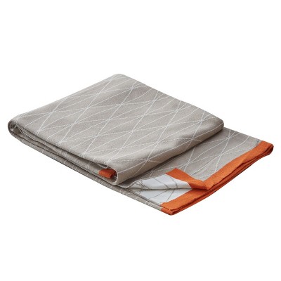 Split P Triangles Throw - 60'' L - Gray