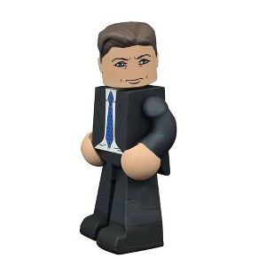 Diamon Select X-Files Fox Mulder Vinimate Vinyl Figure 4 Inch - 1 of 4