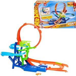 Hot Wheels Action Mid-Air Multi-Crash Toy Vehicle Playset - 37pk - 1 of 4