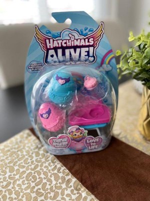 Blinded By Cuteness!, Hatchimals Alive!