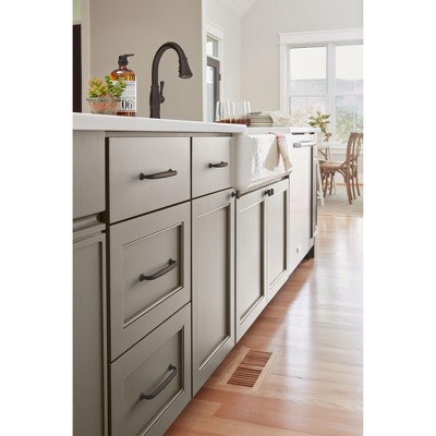 Amerock Oil Rubbed Bronze Traditional Cabinet Pull with Mounting Hardware