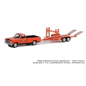 Greenlight Collectibles 1/64 1968 Chevrolet C-10 Pickup Truck STP with Tandem Car Trailer Hitch & Tow Series 26 32260-B - 1 of 4