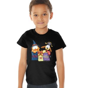 Toddler Boys' Garfield Grab Bags T-Shirt Black - 1 of 4