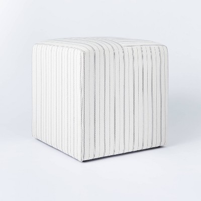 target threshold pouf
