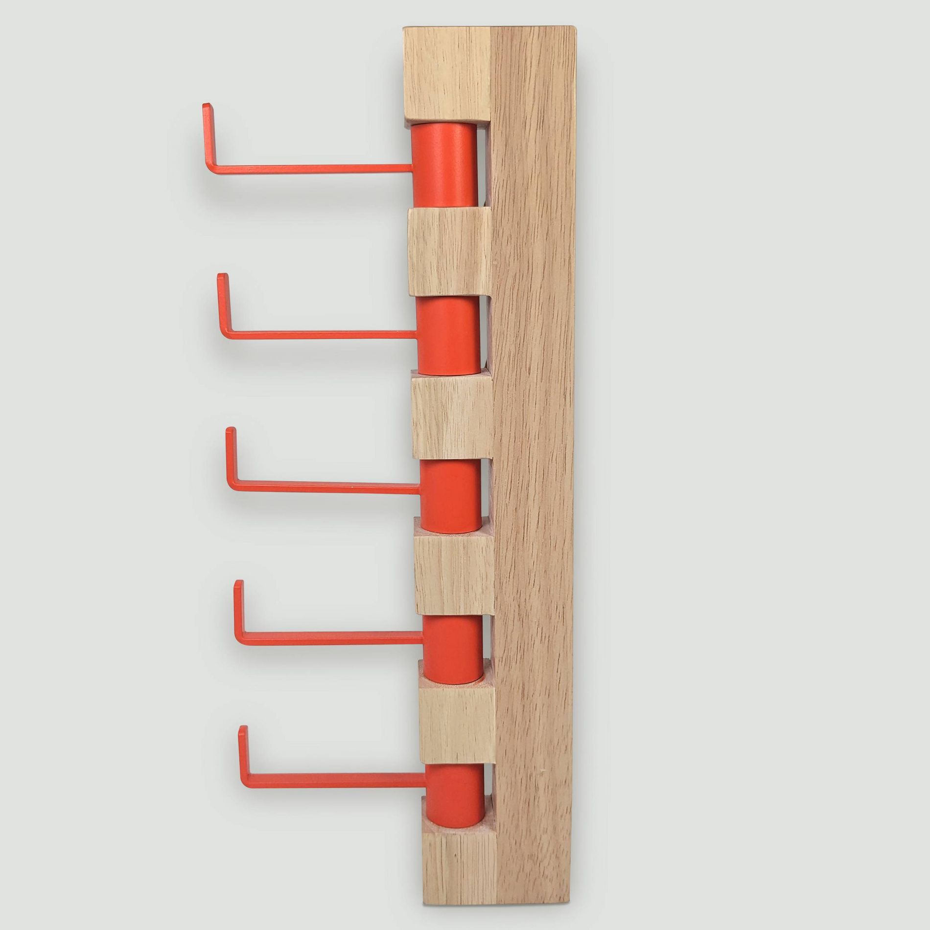Seek Rotating Vertical Wall Hook Rail