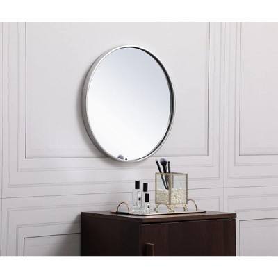 Contemporary 18" Round Silver Wood Wall Mirror