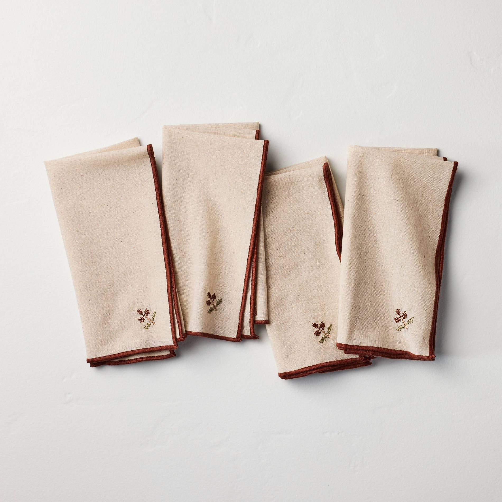 Set of 4 Cloth Napkins Cream Stitched Icon - Hearth & Hand™ with Magnolia
