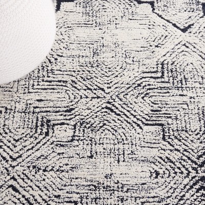 Metro Black and Ivory Hand-Tufted Wool Area Rug 8' x 10'