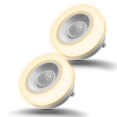 YANSUN 1-Light Motion Sensor Night Light Plug in 3000K, Automatic On/Off for Bedroom, Bathroom, 2-Pack