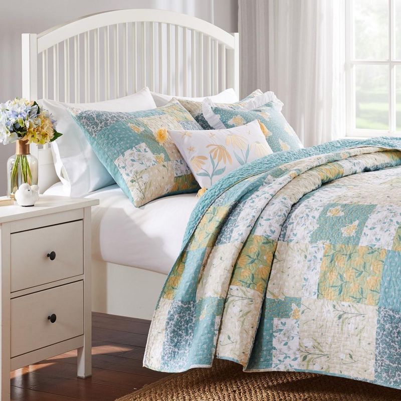 Greenland Home Fashions Evangeline Luxurious Comfortable 3 Pieces Quilt Set Mist, 4 of 6