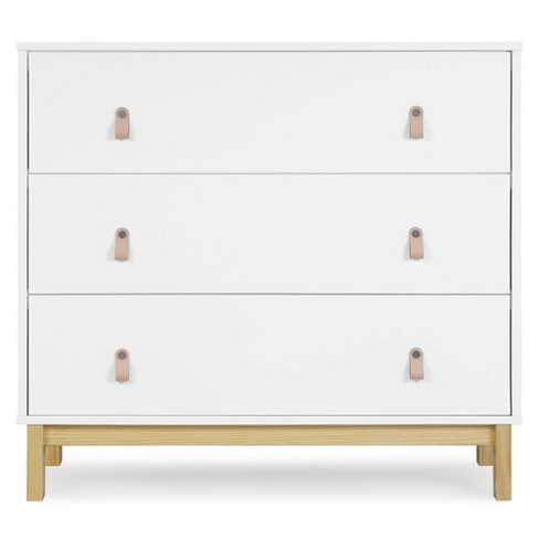 Delta bianca on sale white dresser