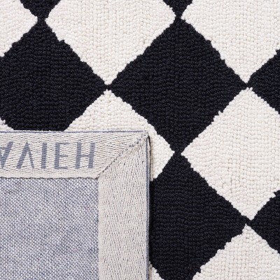 Chelsea 3' x 3' Black and Ivory Wool Hand-Hooked Square Rug