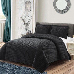 Egyptian Linens Velvet Bedspread Quilt Set - Plush - 1 of 4