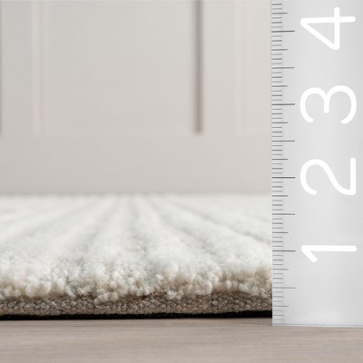 Ivory Handmade Wool Rectangular Tufted Area Rug, 4' x 6'
