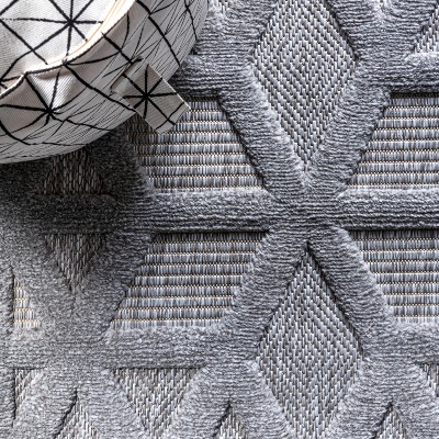 Elysian Light Gray Geometric Square Synthetic Indoor/Outdoor Rug