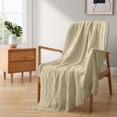 Peace Nest 50"x60" Diamond Knit Throw Blanket