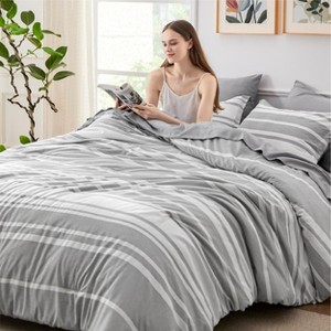 5/7 Pcs Bedding Set with Cationic Dyeing for Striking Double-Sided Contrast - 1 of 4
