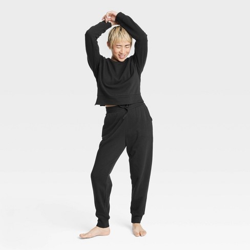 Women's Fleece Lounge Sweatshirt - Colsie™ Black M : Target