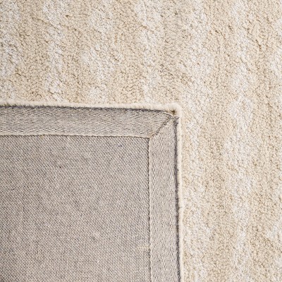 Ivory Hand-Tufted Wool and Viscose Area Rug 4' x 6'