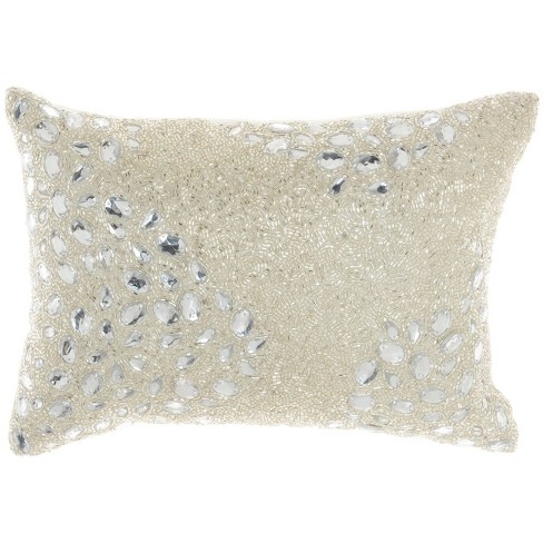 Shop Louis Vuitton 2024 Cruise Plain Decorative Pillows (LV Medallion  Cushion, M79277) by Mikrie