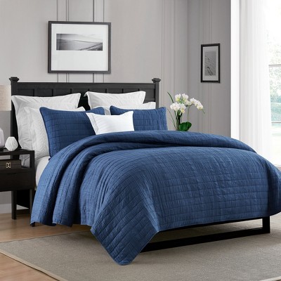 Navy Twin Reversible Microfiber Quilt Set with Down Alternative Fill