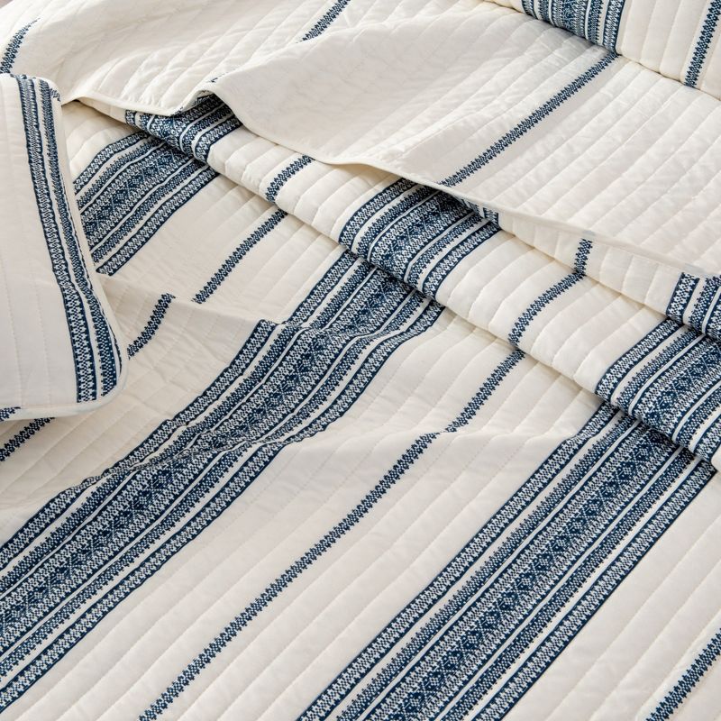 Great Bay Home Stripe Reversible Quilt Set With Shams, 2 of 11