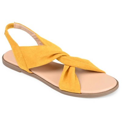 Journee Collection Womens Deleece Tru Comfort Foam Sling Back Low Block Heel Sandals Yellow 9.5