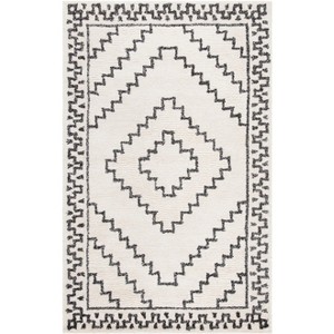 Casablanca CSB205 Hand Tufted Indoor Rugs - Safavieh - 1 of 4