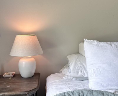 Guest review image 1 of 3, zoom in