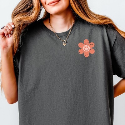 Simply Sage Market S.W.Smiley Checkered Mama Flowers Heavyweight Tee