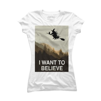 Junior's Design By Humans Halloween: I want to believe By RedCowTees T-Shirt