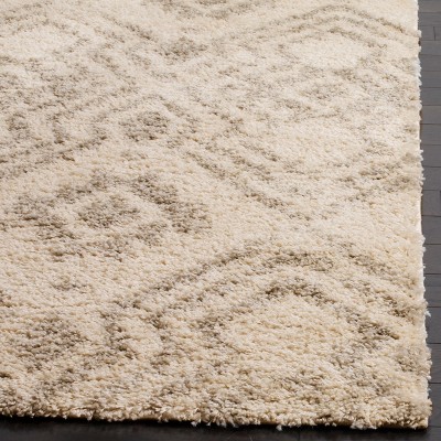 Luxurious Ivory Shag Rug with Easy Care Synthetic Fibers, 54x16 in