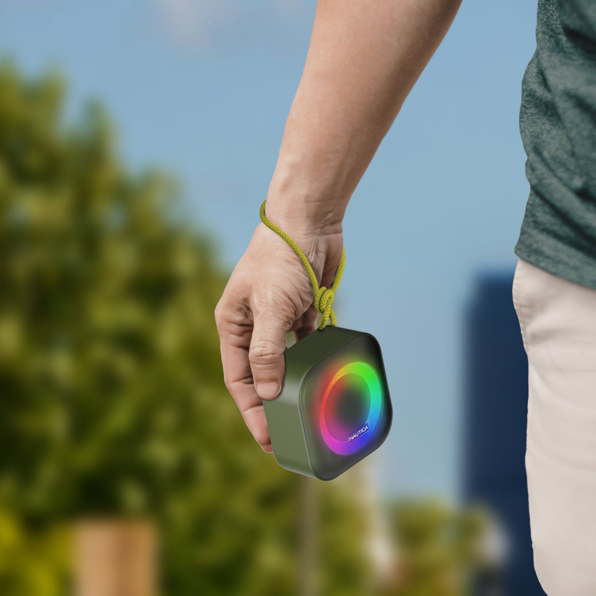 Nautica SP400 True Wireless Outdoor Speaker, IPX5 Waterproof Bluetooth Speaker with 2-Hour Quick Charge & 45-Day Standby - thumbnail 10