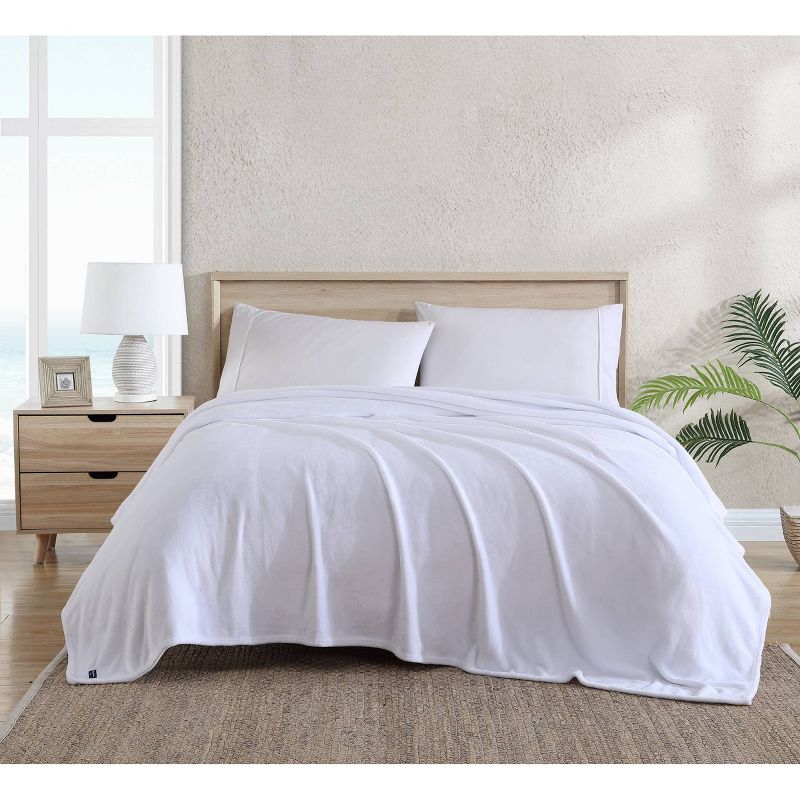 Ultra Soft Plush Bed Blanket - Tommy Bahama, 4 of 7