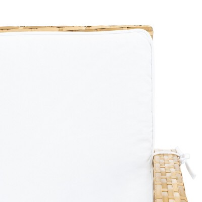 Coastal Breeze Wicker 4-Piece Outdoor Living Set with White Cushions