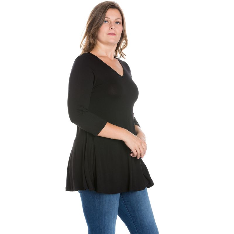 24seven Comfort Apparel Womens Three Quarter Sleeve V-Neck Plus Size Tunic Top, 2 of 6