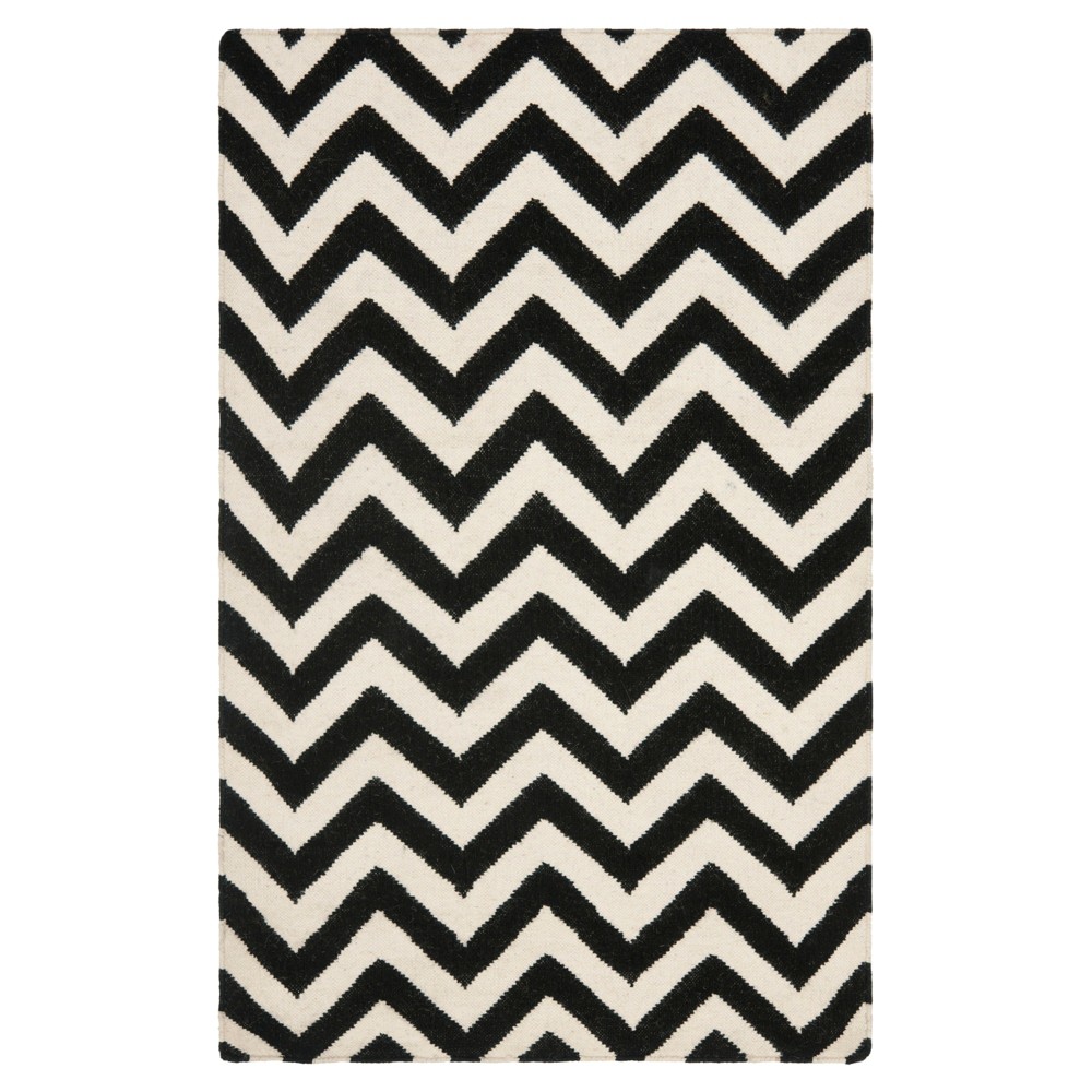 Suri Dhurry Rug - Black/Ivory (3'x5') - Safavieh