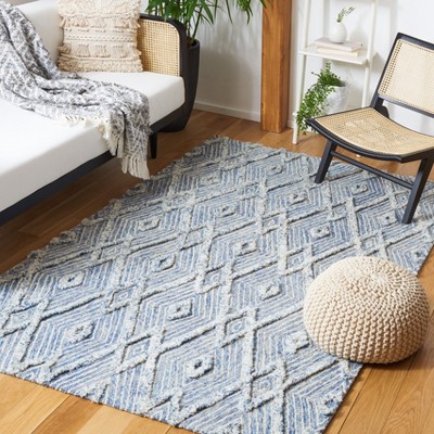 Ivory and Blue Hand-Knotted Wool 6' x 9' Area Rug